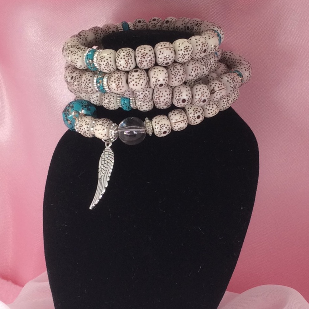 5 Piece Plastic Bead Bracelet